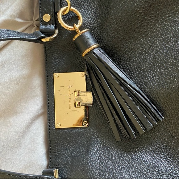 Michael Kors Bag - Picture 8 of 11